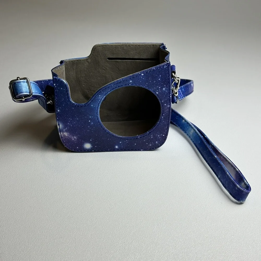 Fujifilm Instax Mini Instant Film Camera Black Blue‎ Galaxy Carrying Case*